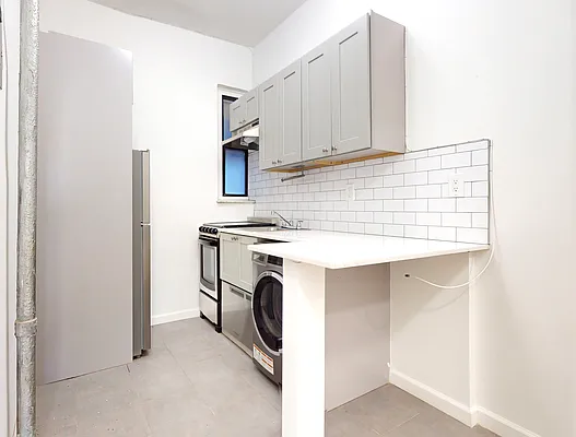 Rented by 346 Realty Group LLC | media 2