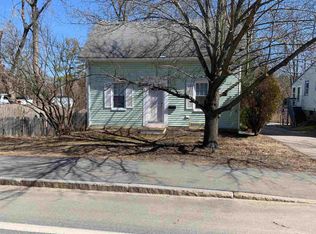 39 N Main St, Newmarket, NH 03857