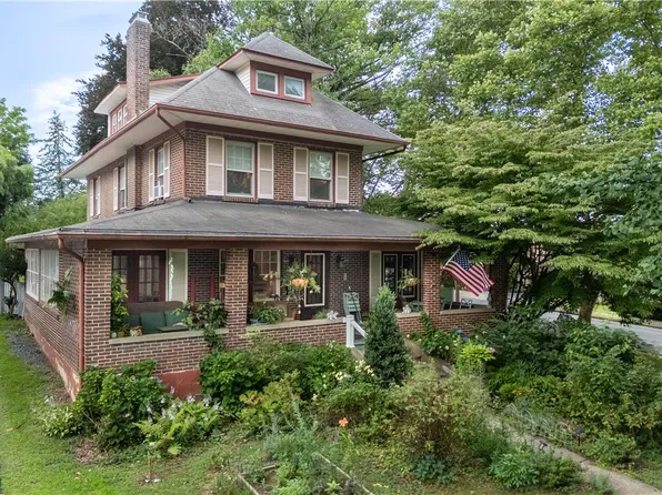26 N 14th St, Easton, PA 18042