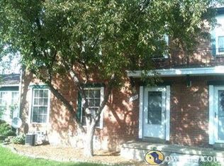 8962 Shawn Dr, Sterling Heights, MI 48312