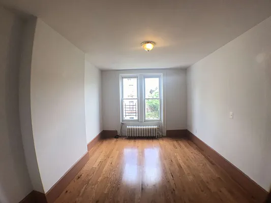 Rented by Rapid Realty Sunset Park Inc | media 17