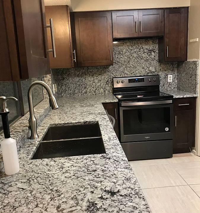 1st image of 4138 Emerson Dr