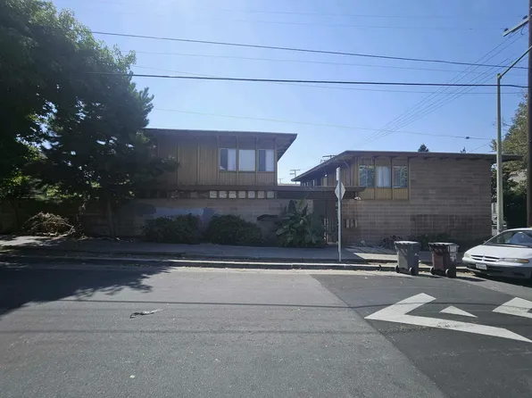 1101 E 21st St, Oakland, CA 94606