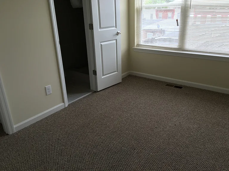 415 N 41st St — Photo 15