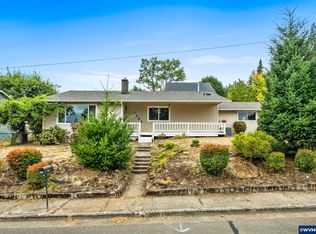 1290 Evergreen Ln, Sweet Home, OR 97386
