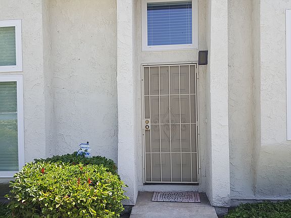 2nd image of 1974 E Lynwood Dr APT 10