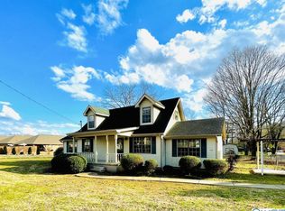 714 Capshaw Rd NW, Madison, AL 35757