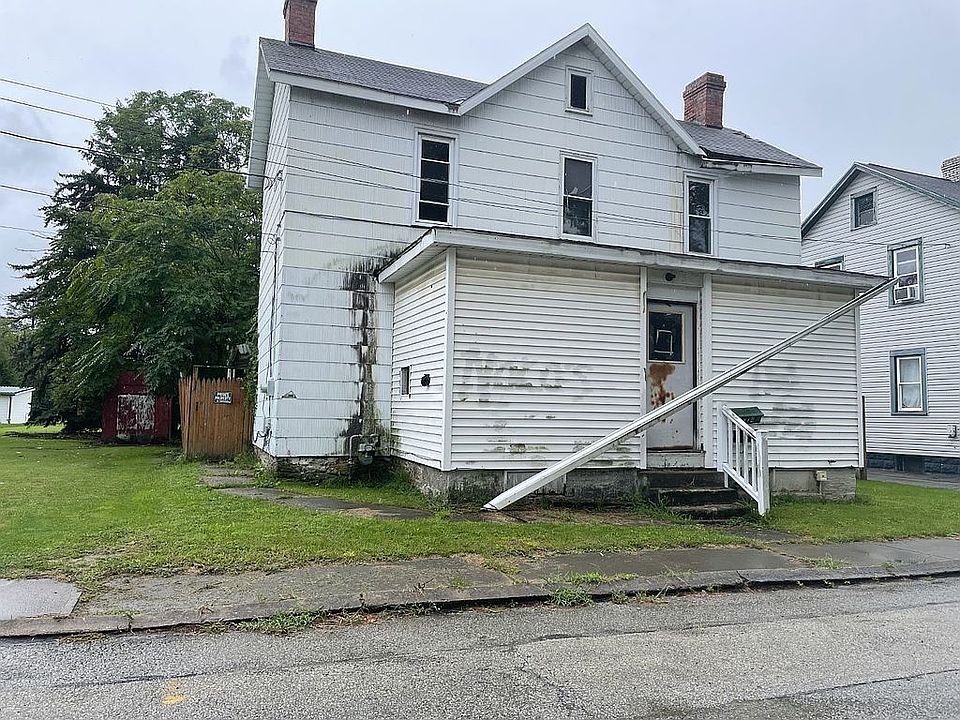 2nd image of 224 Maher St