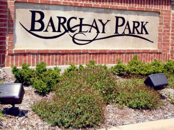 2736 Barclay Way NE #4