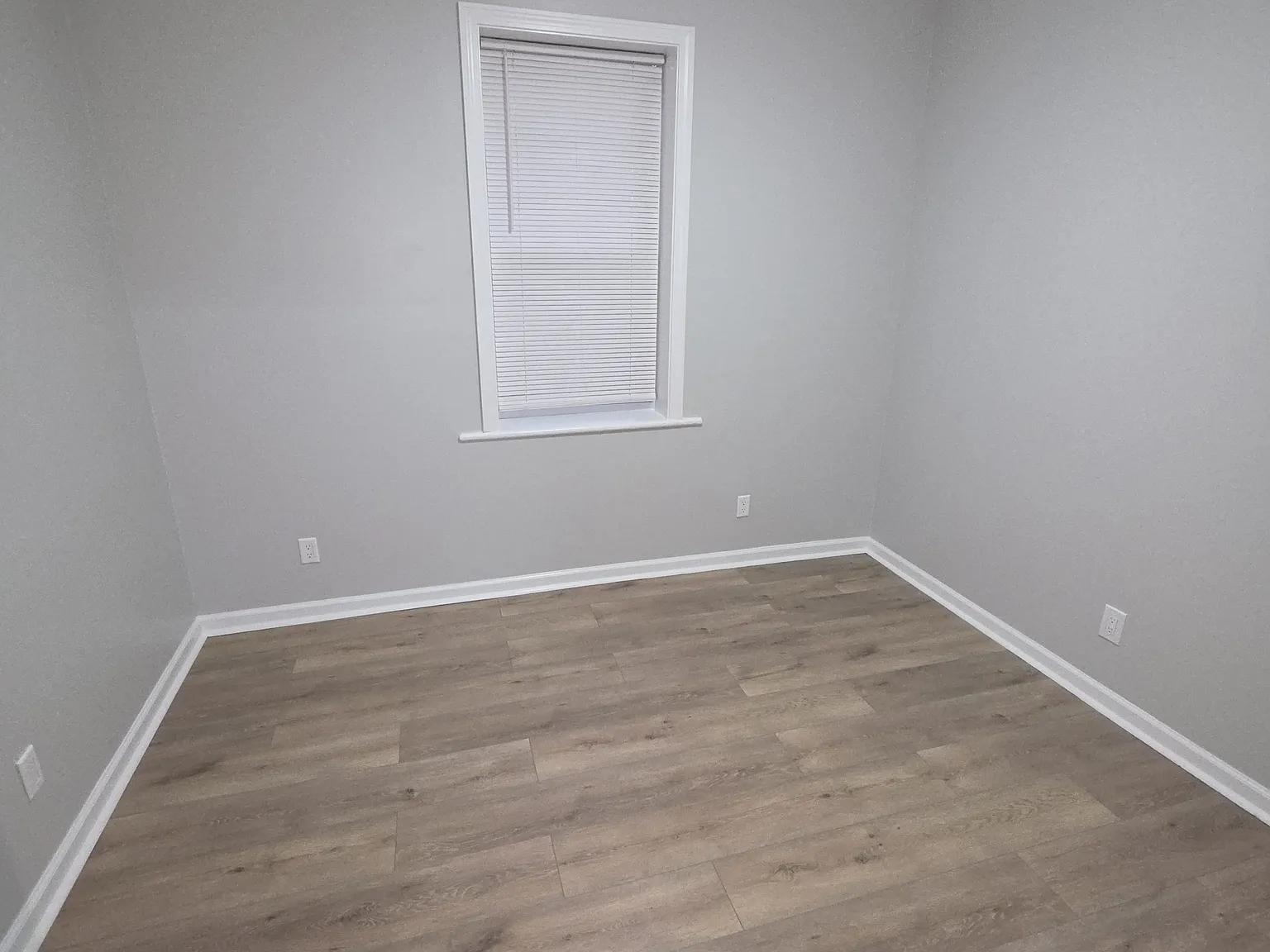 2 bed, $2,000 — Photo 4