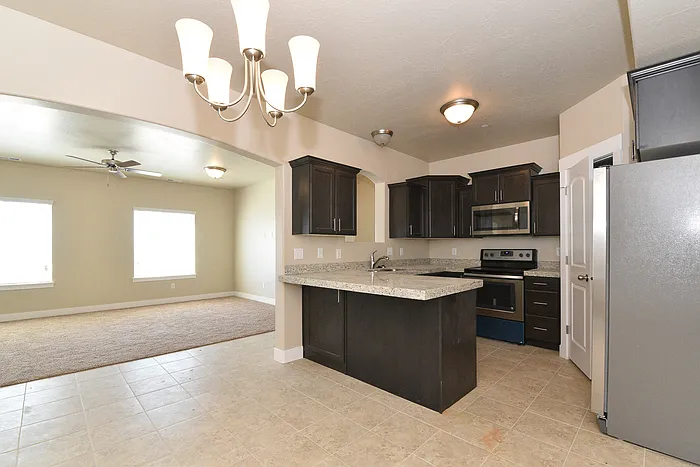 241 W Ridge Rd #241 — Photo 6