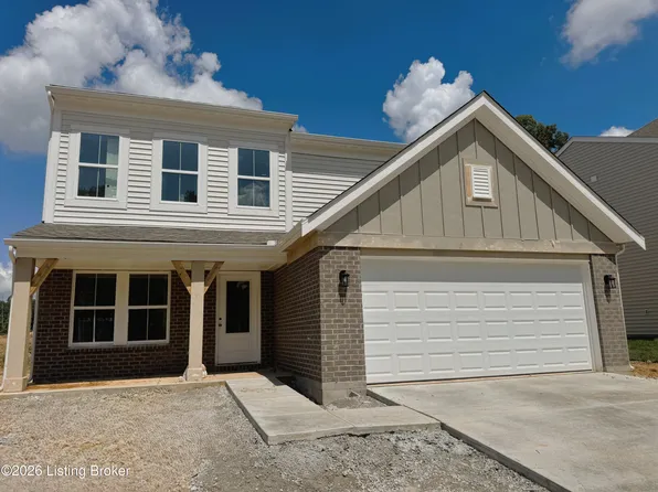 120 Hearthstone Ln, Radcliff, KY 40160