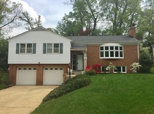 3644 38th St N, Arlington, VA 22207