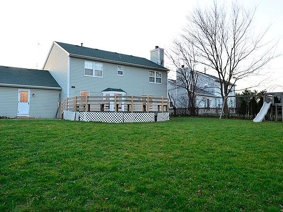 2nd image of 941 Wood Ave