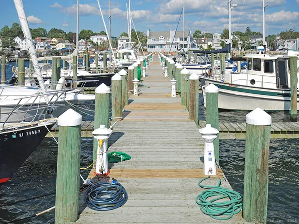 4 NW Street #34, Stonington, CT 06378