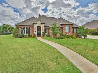 165 Ledgemont Dr, Edmond, OK 73013