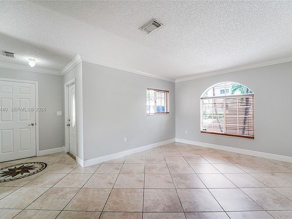 4th image of 15354 SW 36th Ter