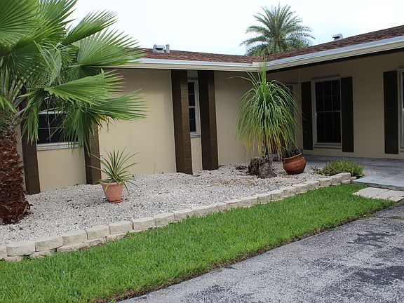 2nd image of 18520 SW 91st Ave