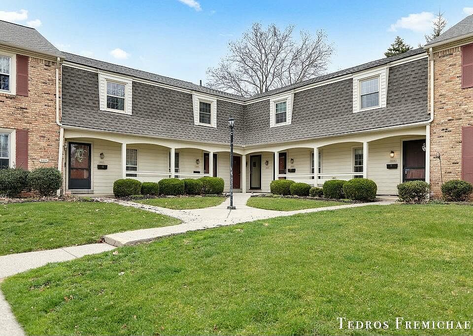 1st image of 2436 Cranden Dr SE