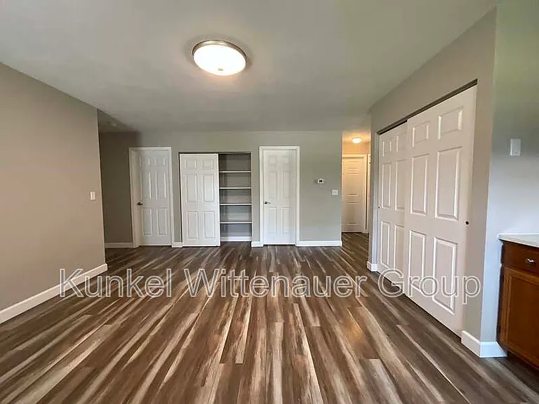 422 Nancy Dr — Photo 6