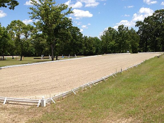 4th image of Rocking Horse Ln Lot 18