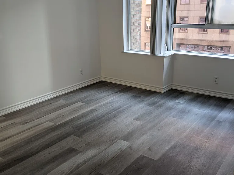 717 Bay St #707 — Photo 14