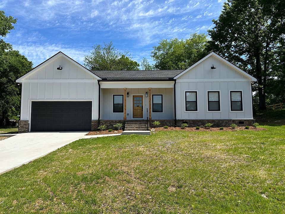 1st image of 3525 Fairfield Pike