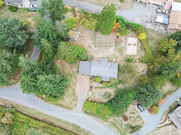 2nd image of 1571 Tatlo Rd W