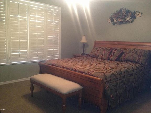 4th image of 298 W Ironhorse Ln