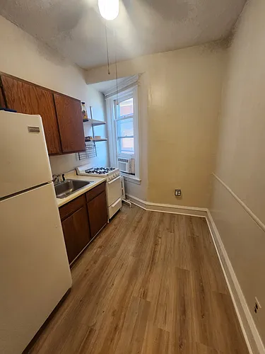 4625 Hazel Ave #2R Photo 1 4625 Hazel Ave #2R Photo 1