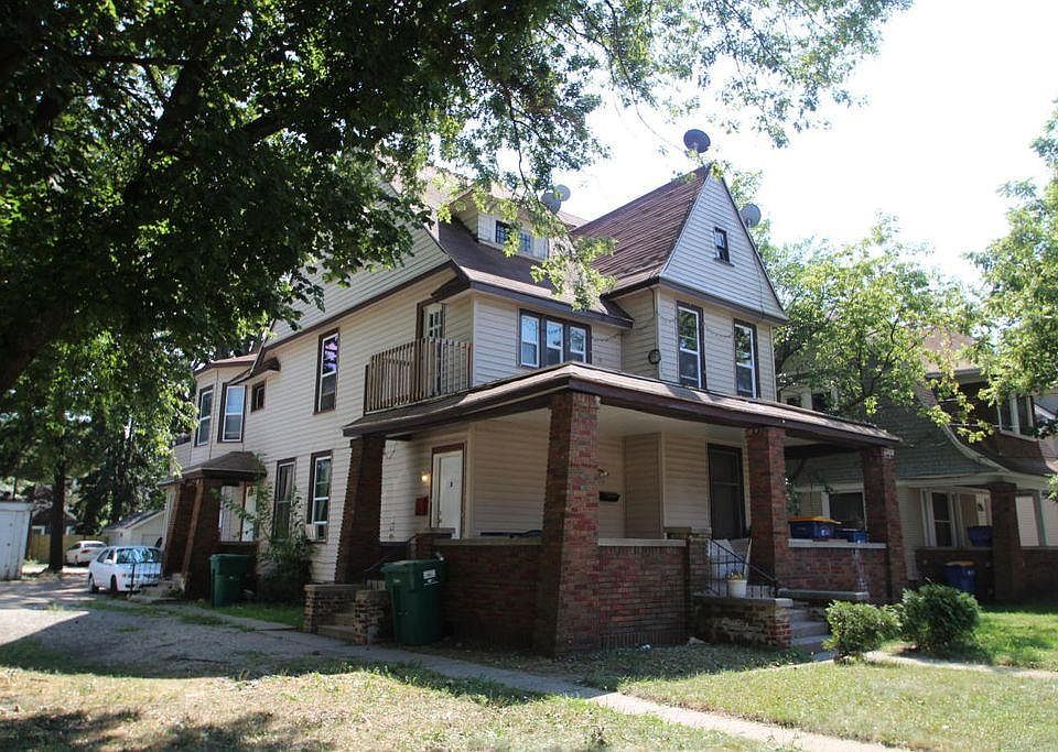 1st image of 52 Burton St SW #3