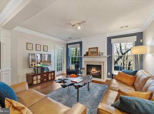 5904 Terrapin Pl UNIT 102, Alexandria, VA 22310