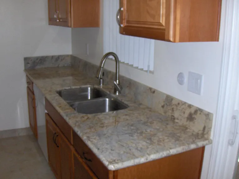 1807 Fremont Ave #102 — Photo 8