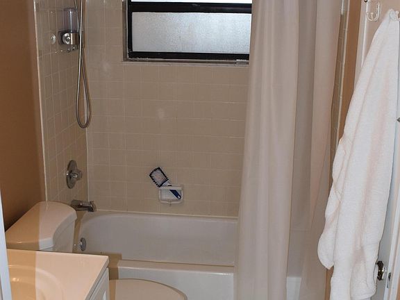 3rd image of 2793 NW 104th Avenue #105