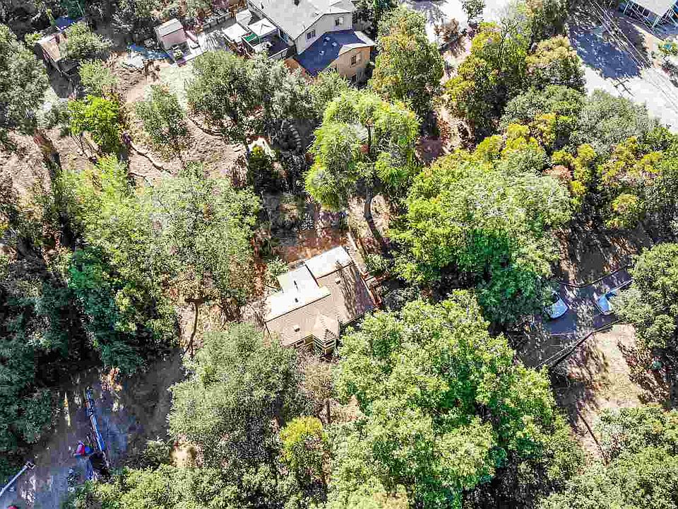 1st image of 27110 Parkside Dr