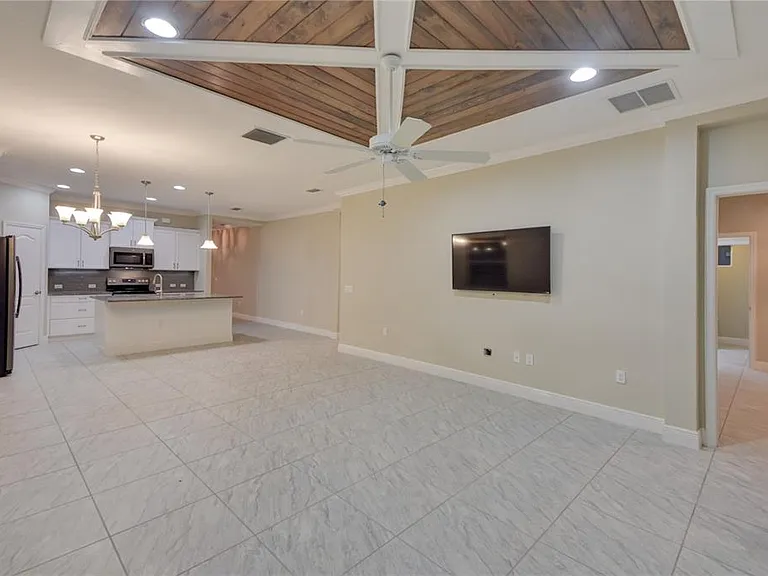 7408 Ridgelake Cir — Photo 18