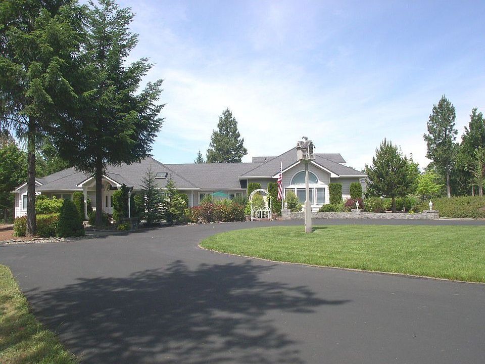 1st image of 353 Hixson Dr