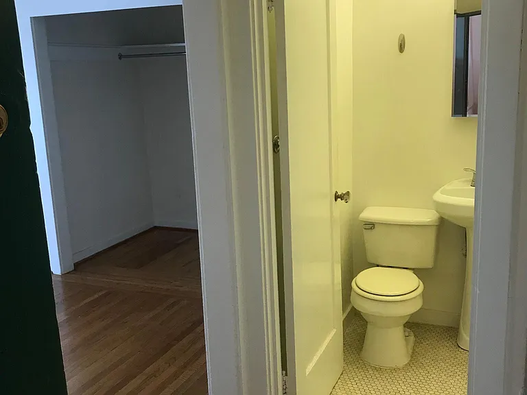 237 Leavenworth St #303 — Photo 11