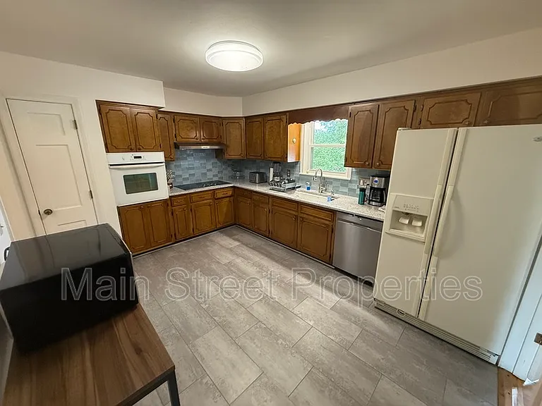 3660 Molaree Dr — Photo 14