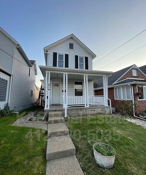 1st image of 814 Summit St #2