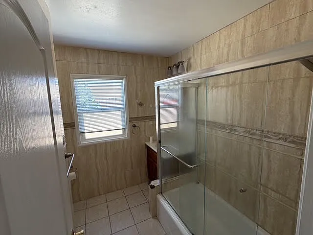 1269 Chapel Ave — Photo 12