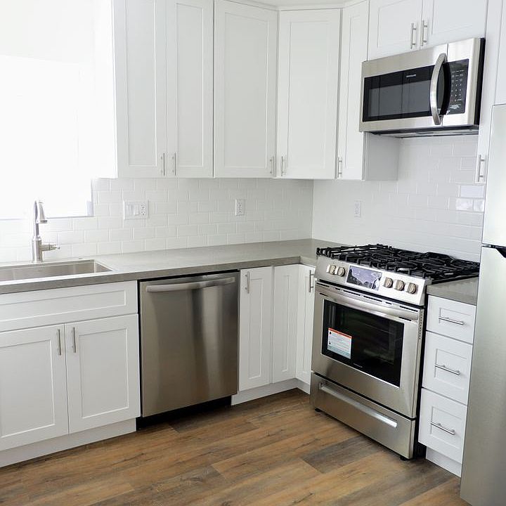 1st image of 3034 Ivy St APT C