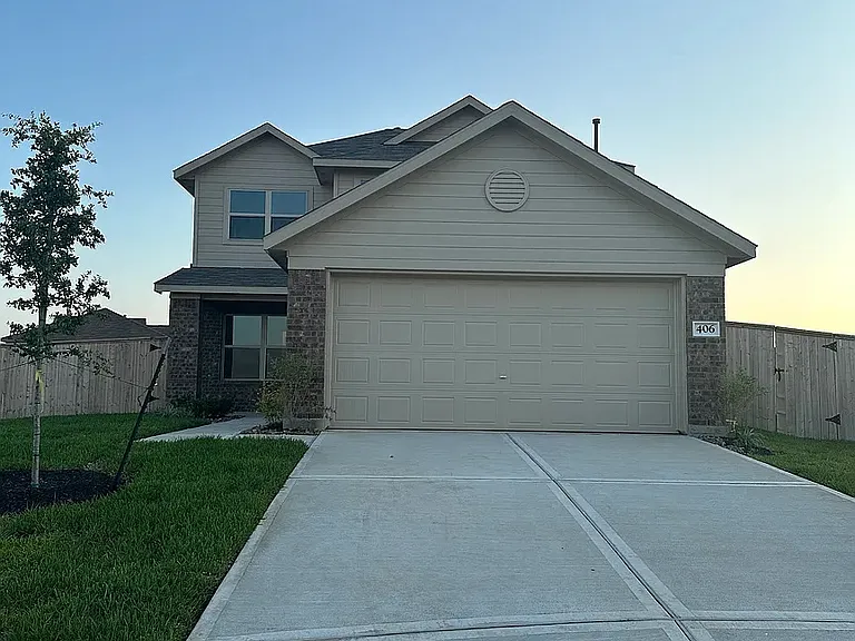 1530 San Sebastien Dr — Photo 1