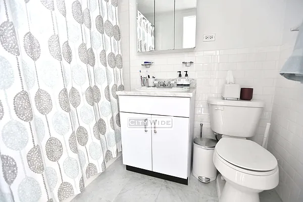 Rented by City Wide Apartments | media 7