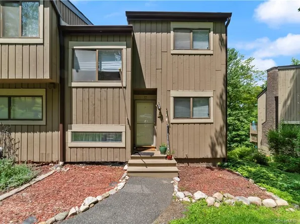 12 Tamarack Lane #12, Woodbury, CT 06798