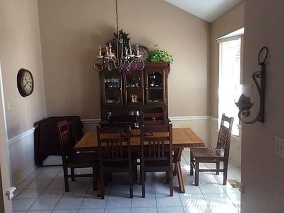 5th image of 4305 Hidden Creek Dr