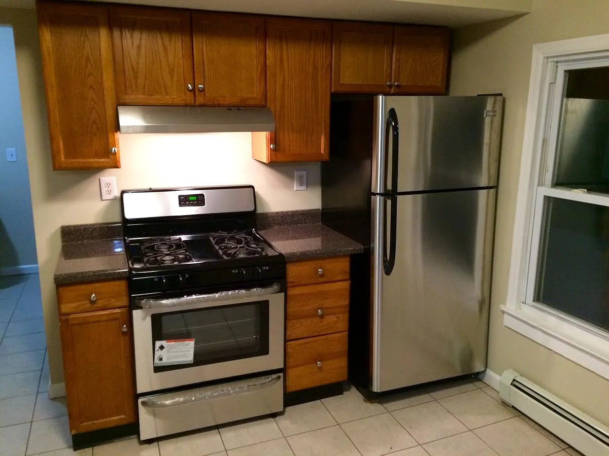 54 Thompson Street — Photo 3