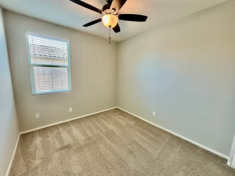 1549 E Kingman Pl — Photo 24