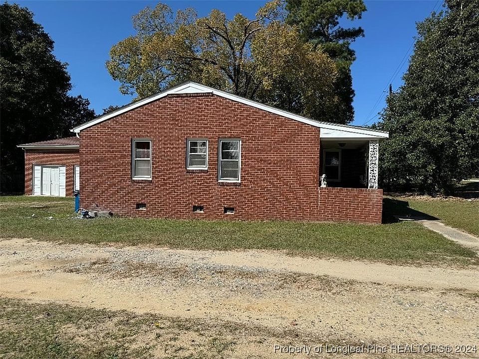 2nd image of 3004 Cedar Creek Rd