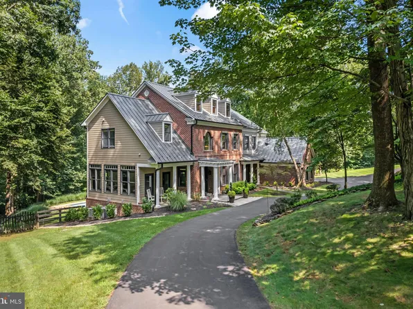 40558 Black Gold Pl, Leesburg, VA 20176